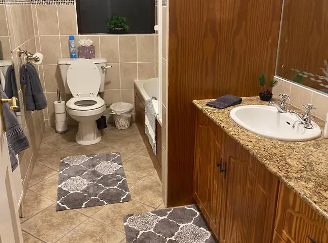 Σπίτι διακοπών Charming On The Outskirts Of